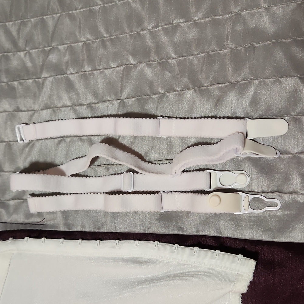 Underwire bustier - Picture 6 of 10